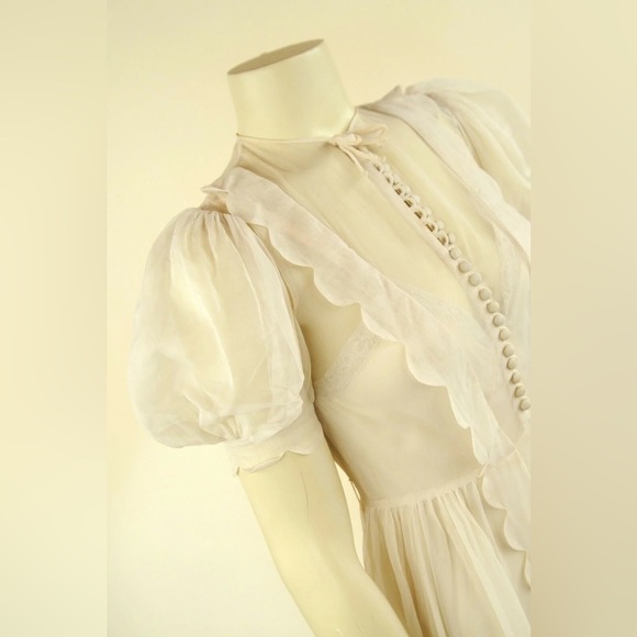 1930s Wedding Dress with Train Petite XS Chiffon Sheer - Picture 3 of 12